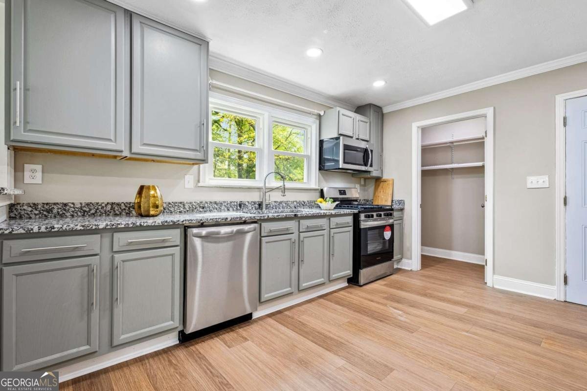 1623 Athens Avenue Atlanta - 13