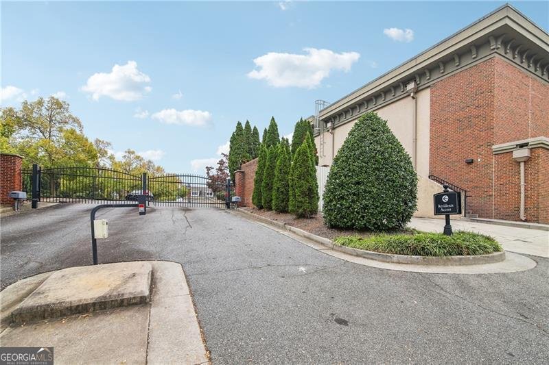 320 Town Center Avenue Suwanee - 41