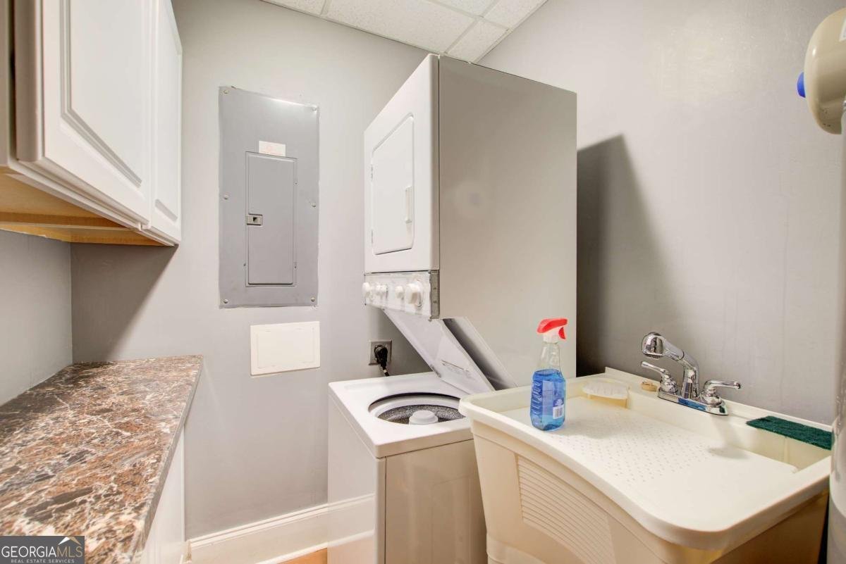 1015 Heatherbrooke Lane Atlanta - 32