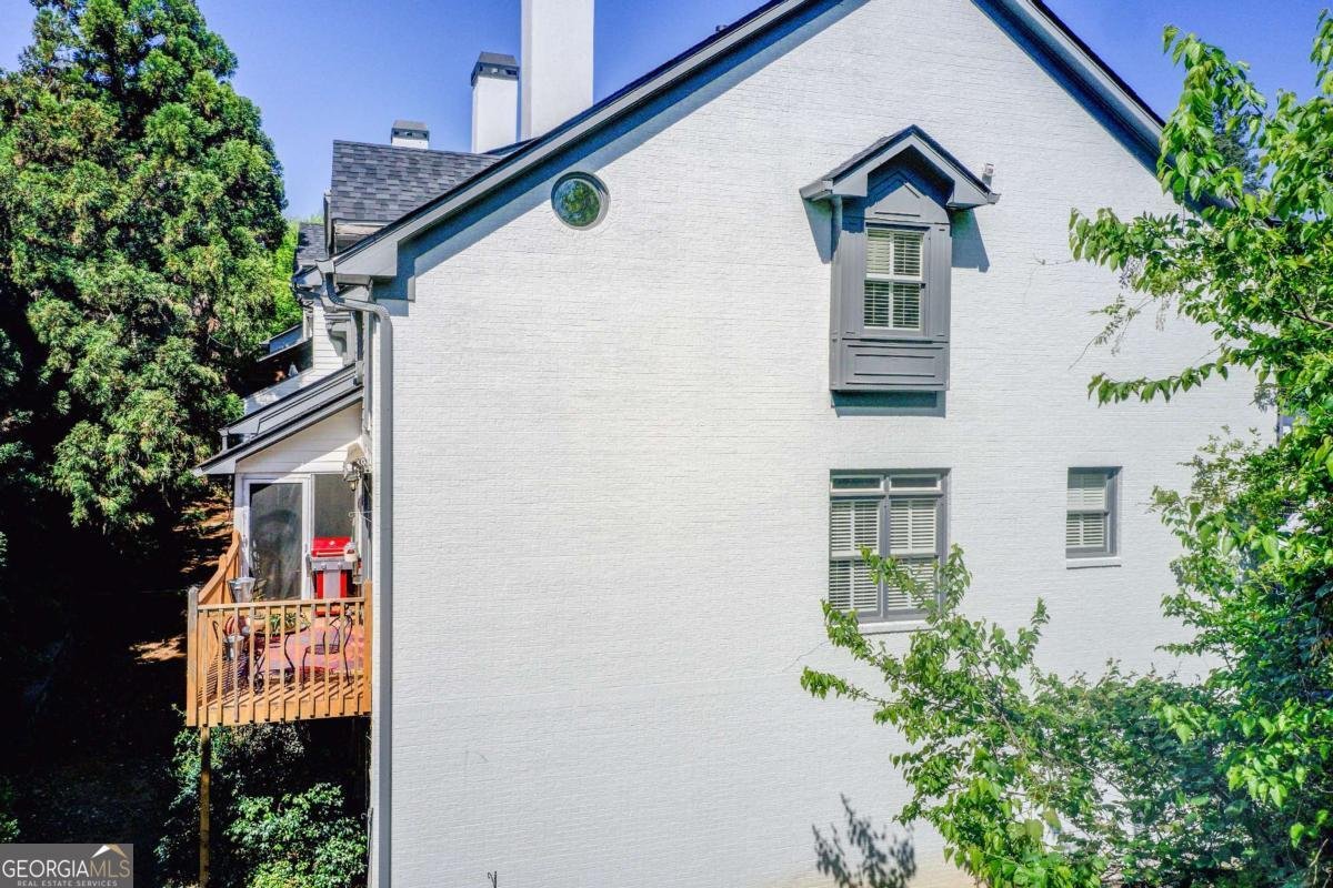 1015 Heatherbrooke Lane Atlanta - 34