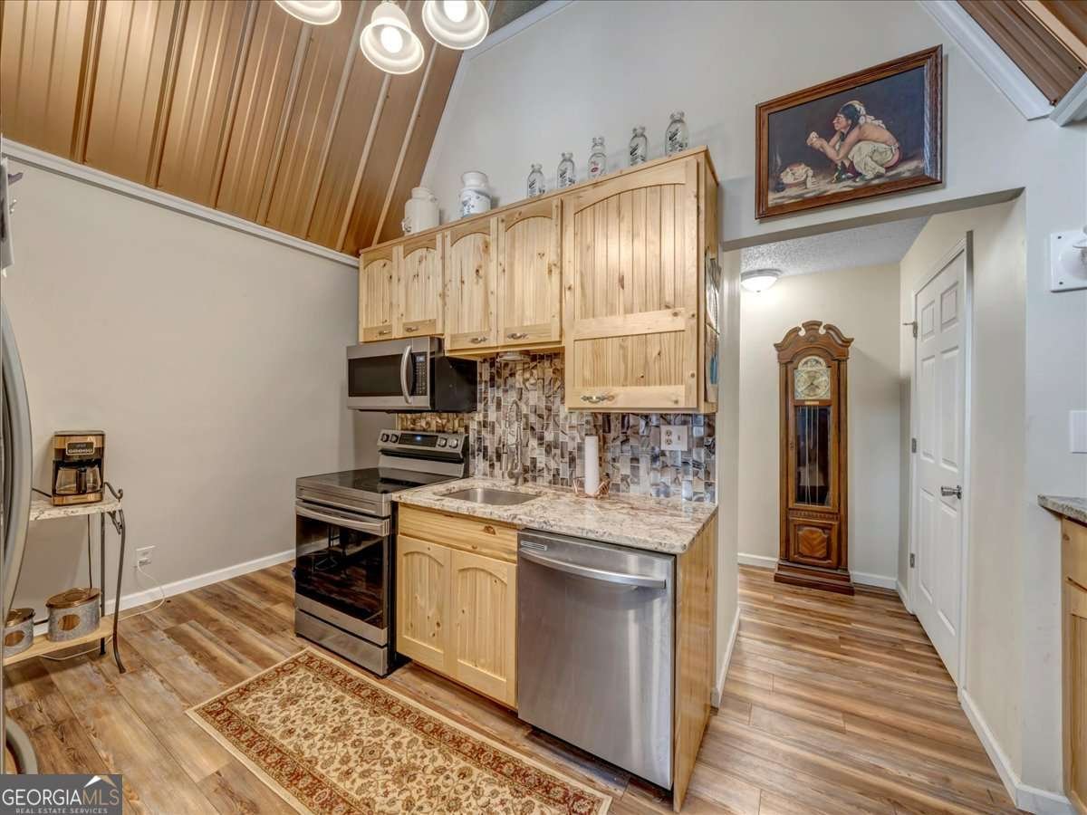 110 Cedar Lane Milledgeville - 20