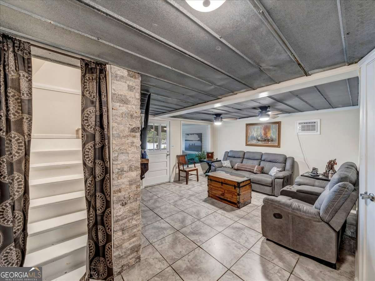 110 Cedar Lane Milledgeville - 21