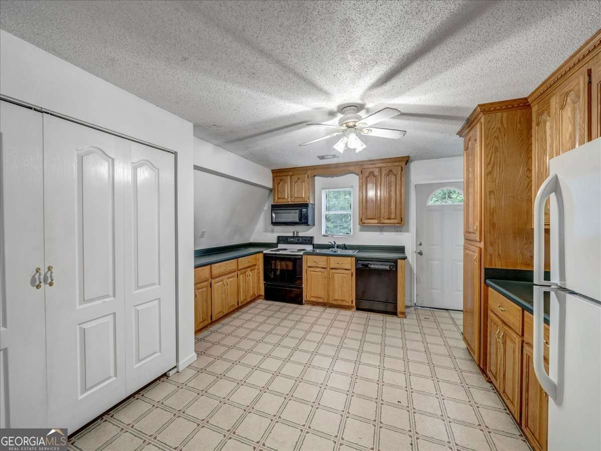 110 Cedar Lane Milledgeville - 52