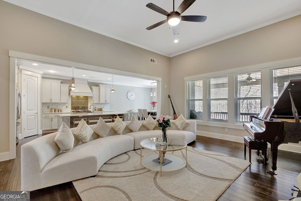 270 Blue Point Parkway Fayetteville - 25