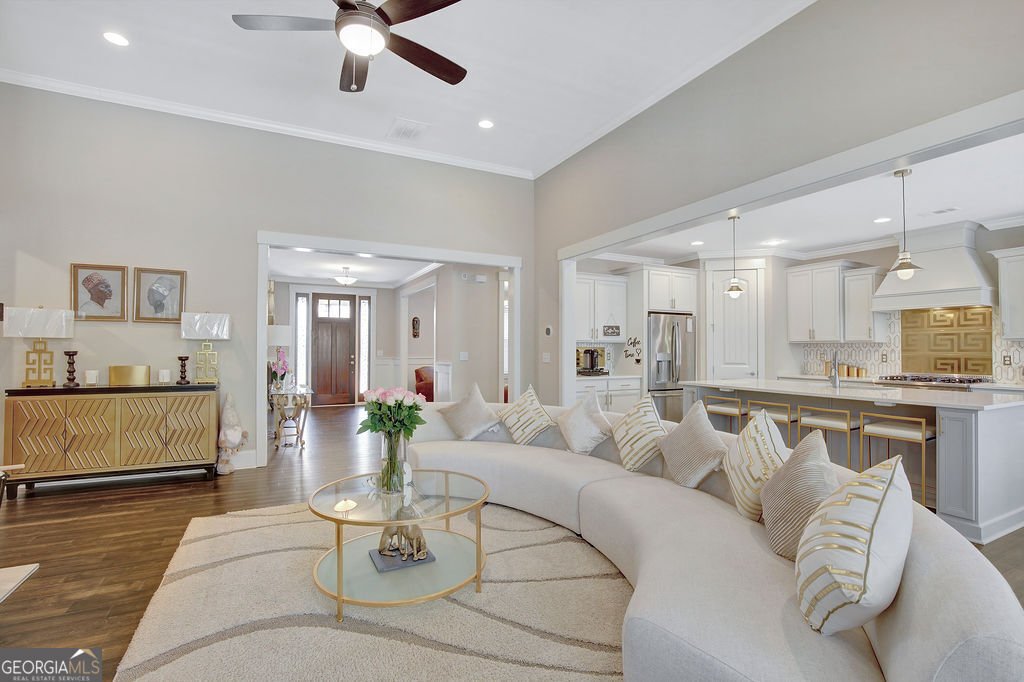 270 Blue Point Parkway Fayetteville - 26