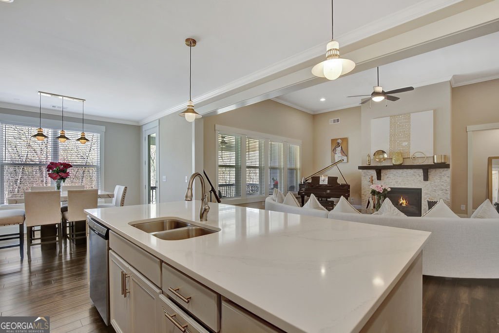 270 Blue Point Parkway Fayetteville - 31