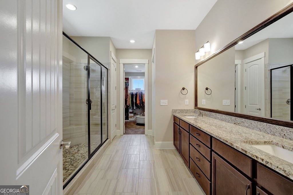 270 Blue Point Parkway Fayetteville - 41