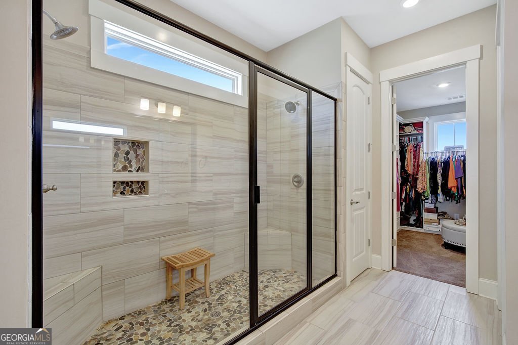 270 Blue Point Parkway Fayetteville - 42