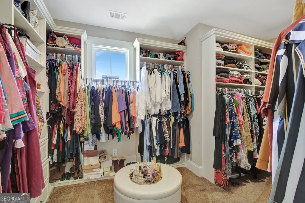 270 Blue Point Parkway Fayetteville - 43