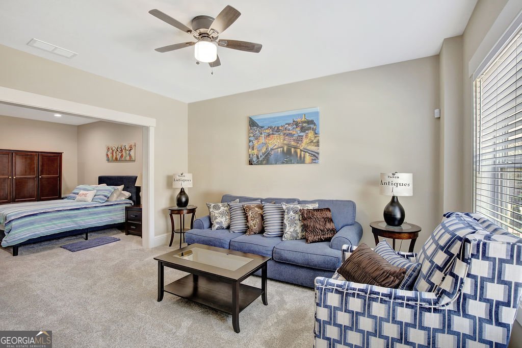 270 Blue Point Parkway Fayetteville - 55