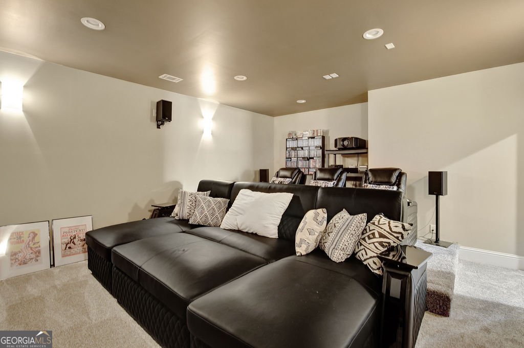270 Blue Point Parkway Fayetteville - 76