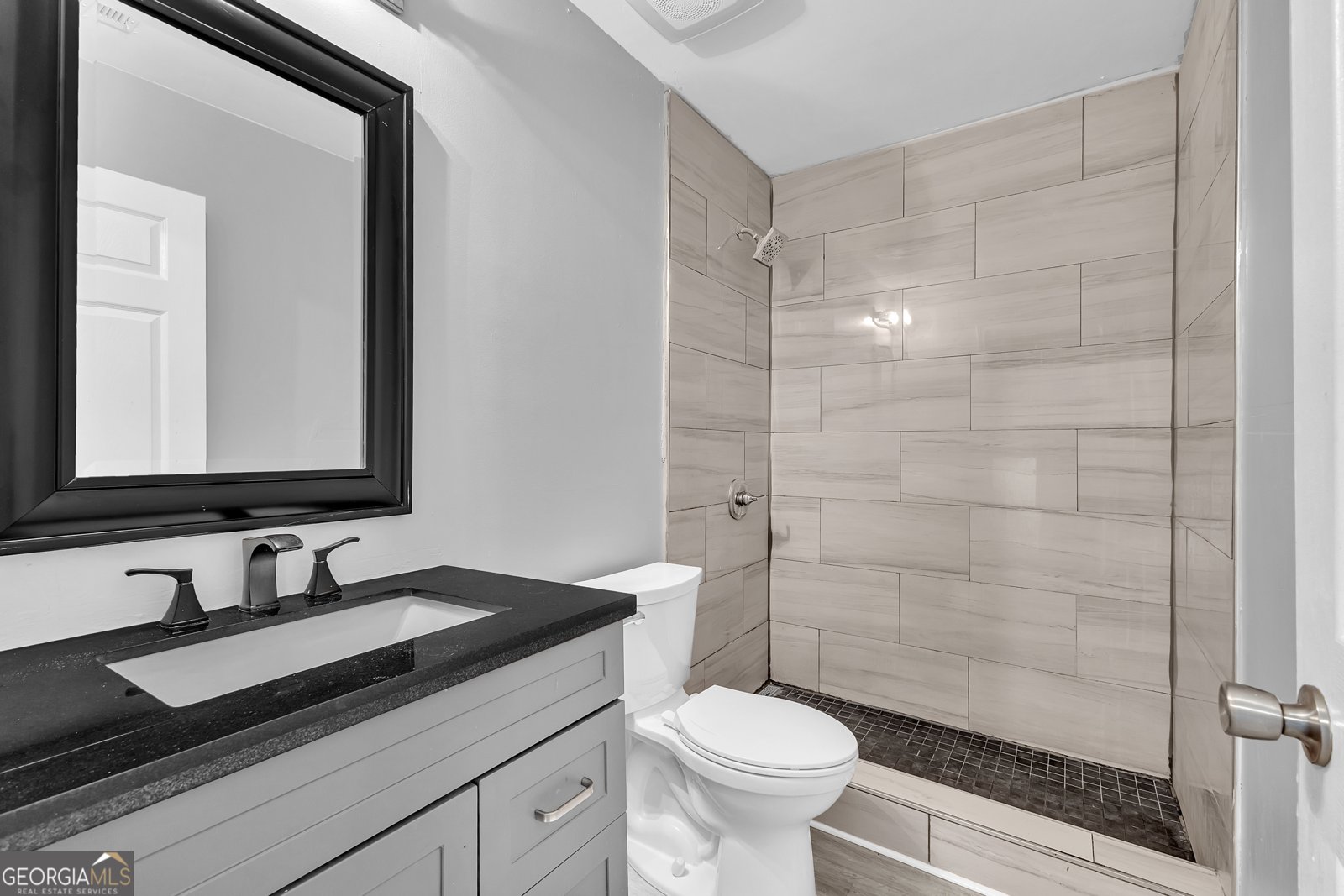 3505 OAKSHIRE Way Atlanta - 25