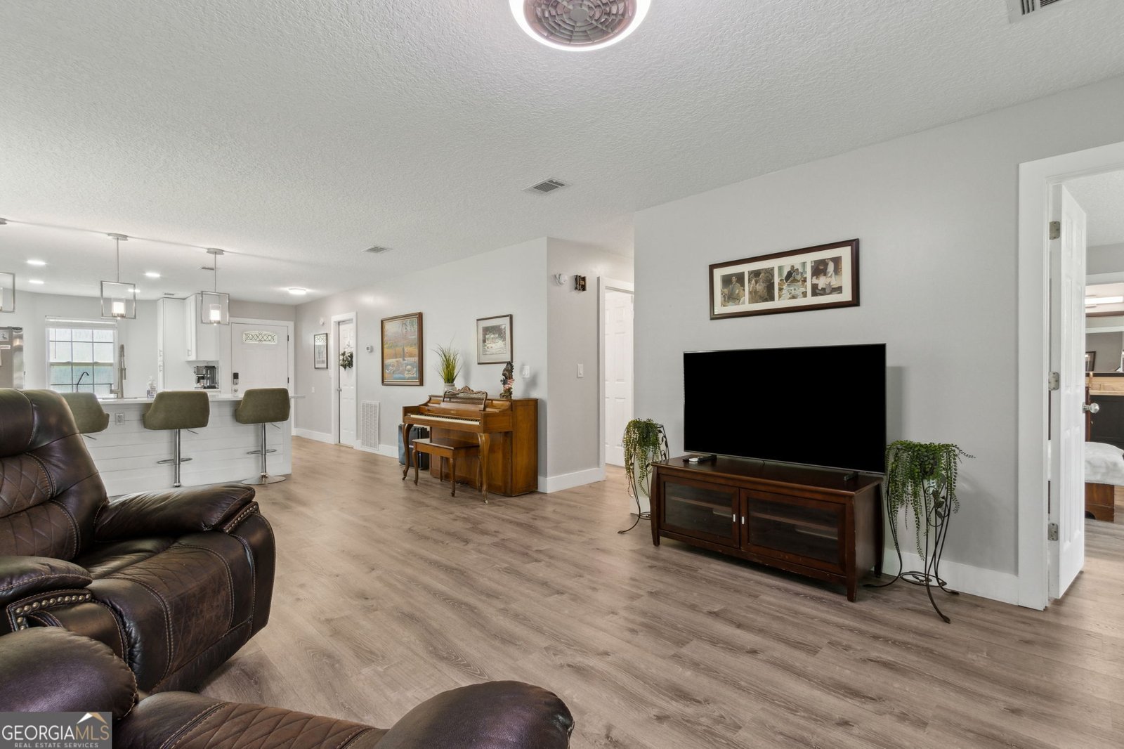 400 Parker Street Woodbine - 13