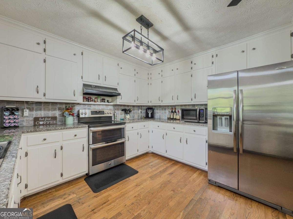 458 Valley Woods Circle Conyers - 9