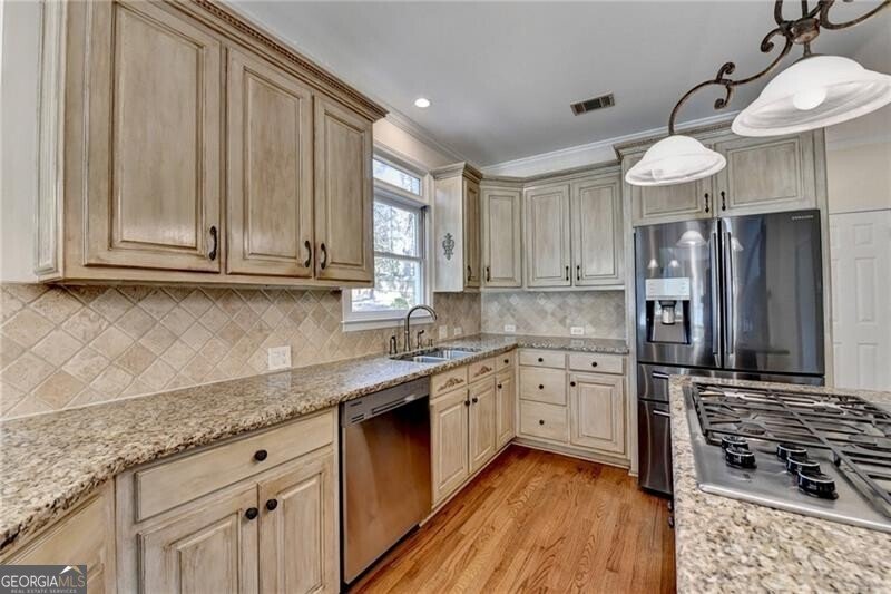 1081 Talon Trace Lawrenceville - 27
