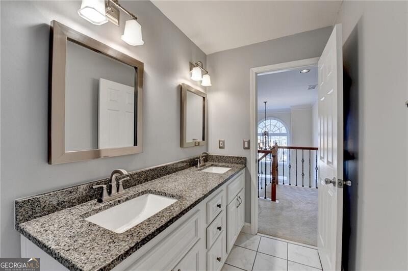 1081 Talon Trace Lawrenceville - 44
