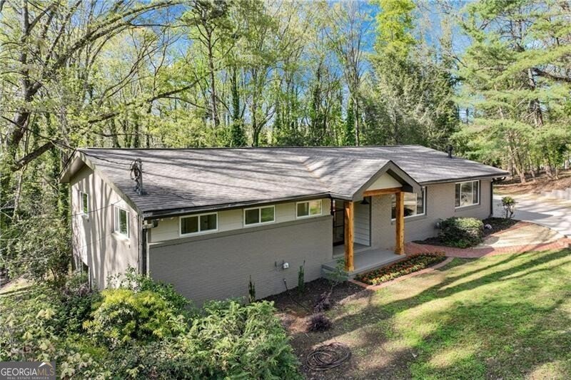 808 Sherwood Road Gainesville - 37