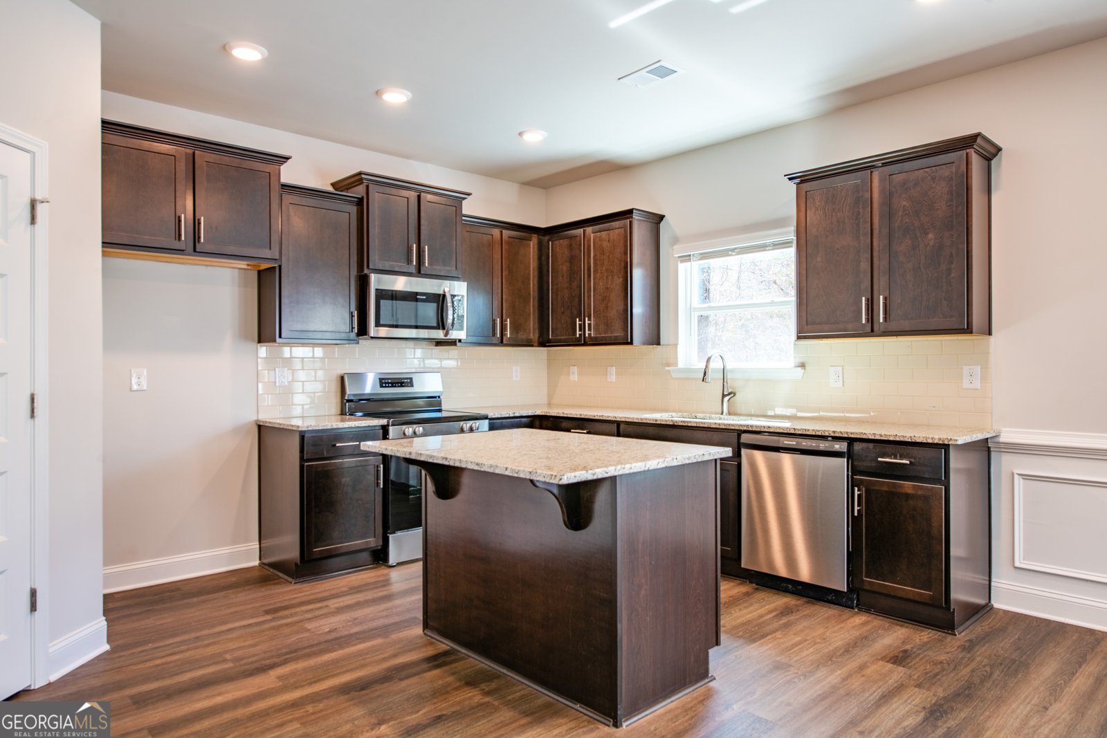 215 Carson's Walk Macon - 19