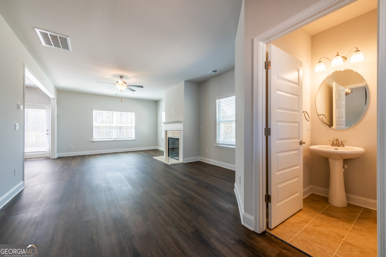 215 Carson's Walk Macon - 24