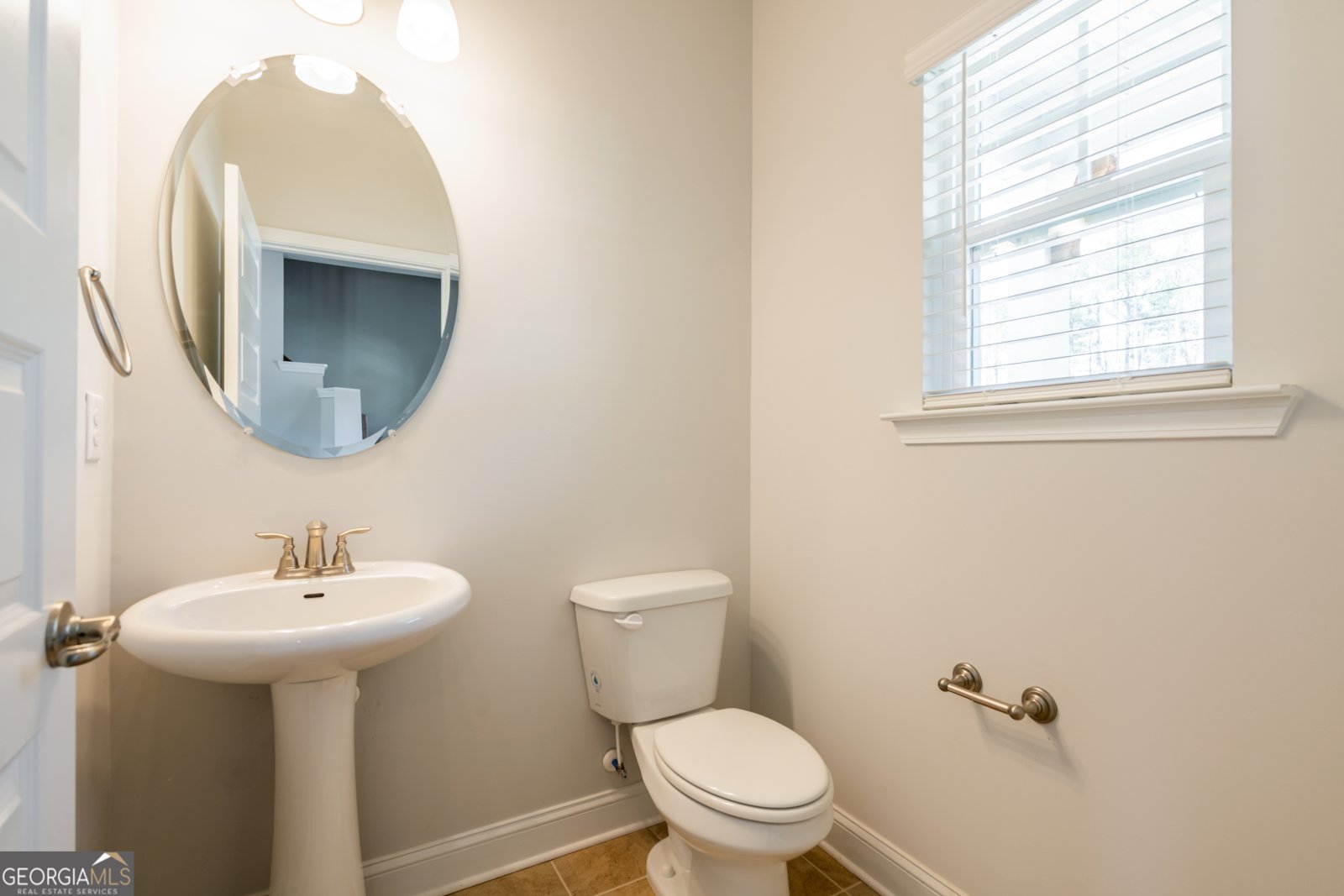 215 Carson's Walk Macon - 25