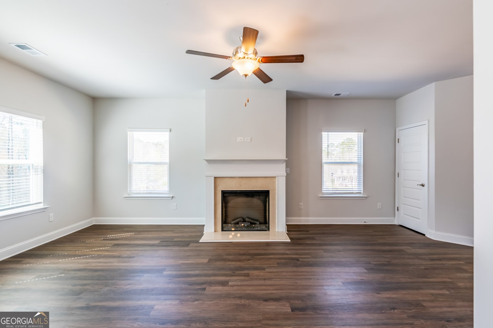 215 Carson's Walk Macon - 9