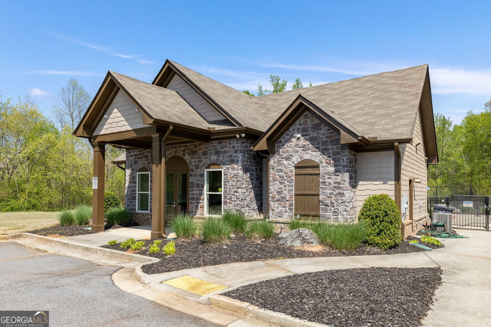 4015 Two Bridge Court Buford - 34
