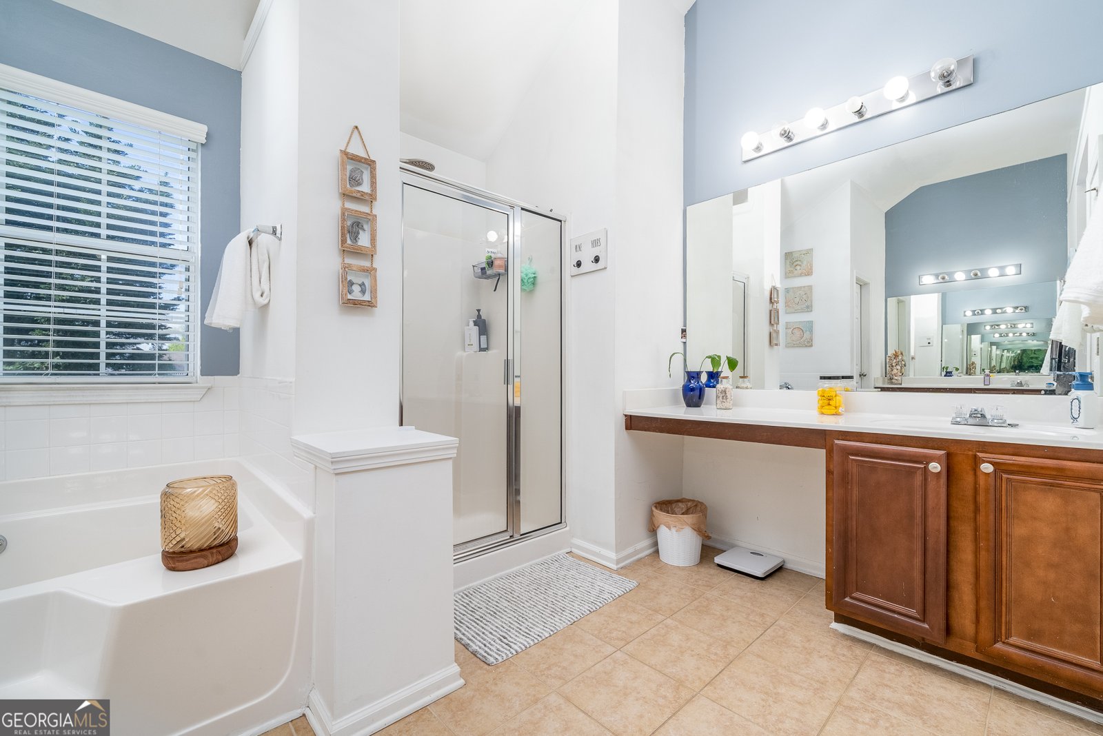 2984 Gayle Manor Lane Snellville - 16