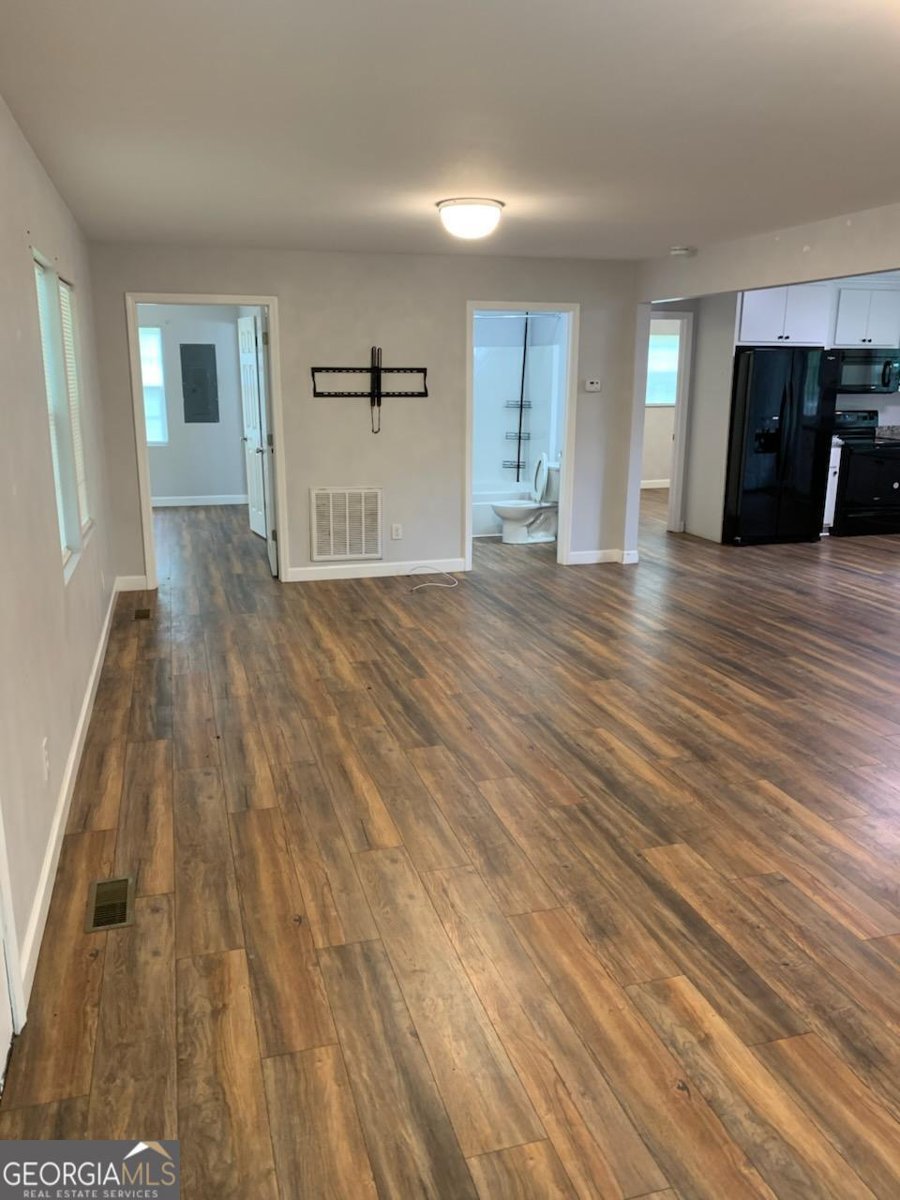 2467 Shady Grove Road Carrollton - 6