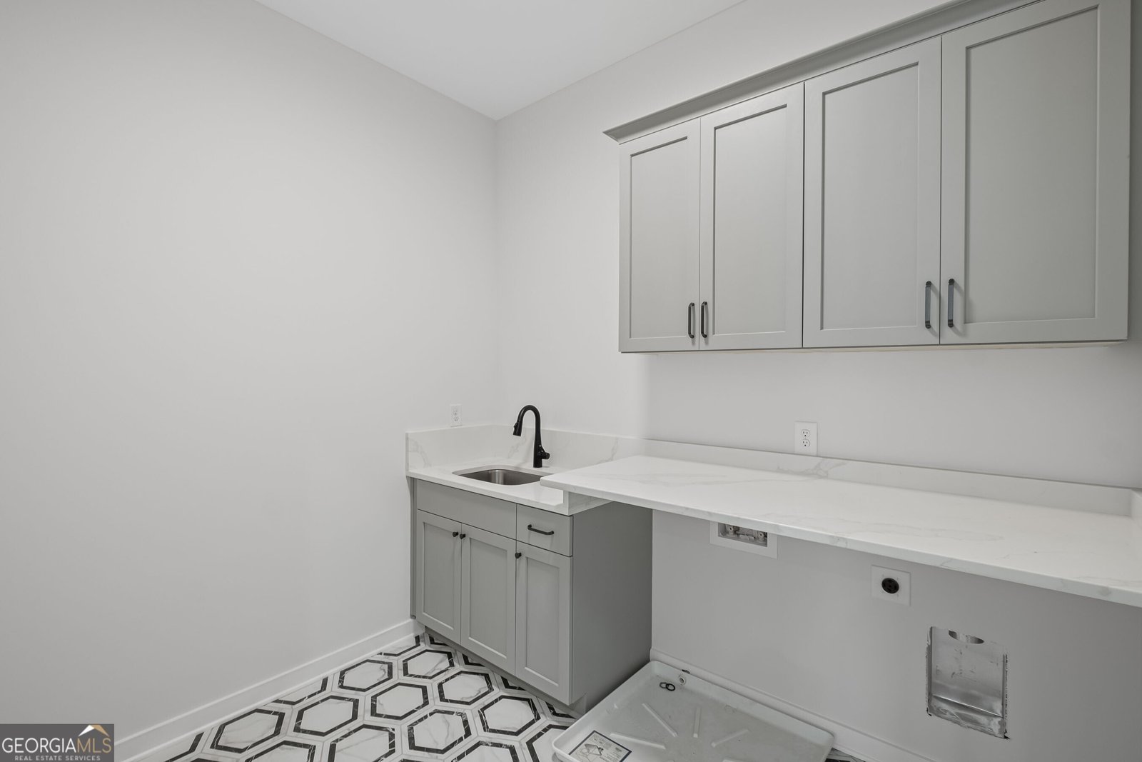 584 Indian Hills Parkway Marietta - 43