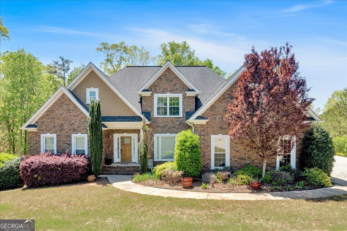 7801 Windswept Way Douglasville - 1