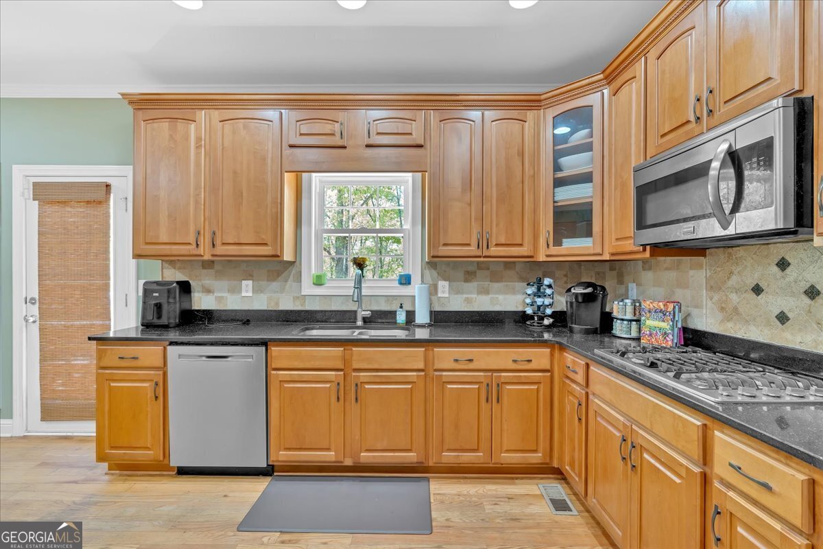 7801 Windswept Way Douglasville - 17