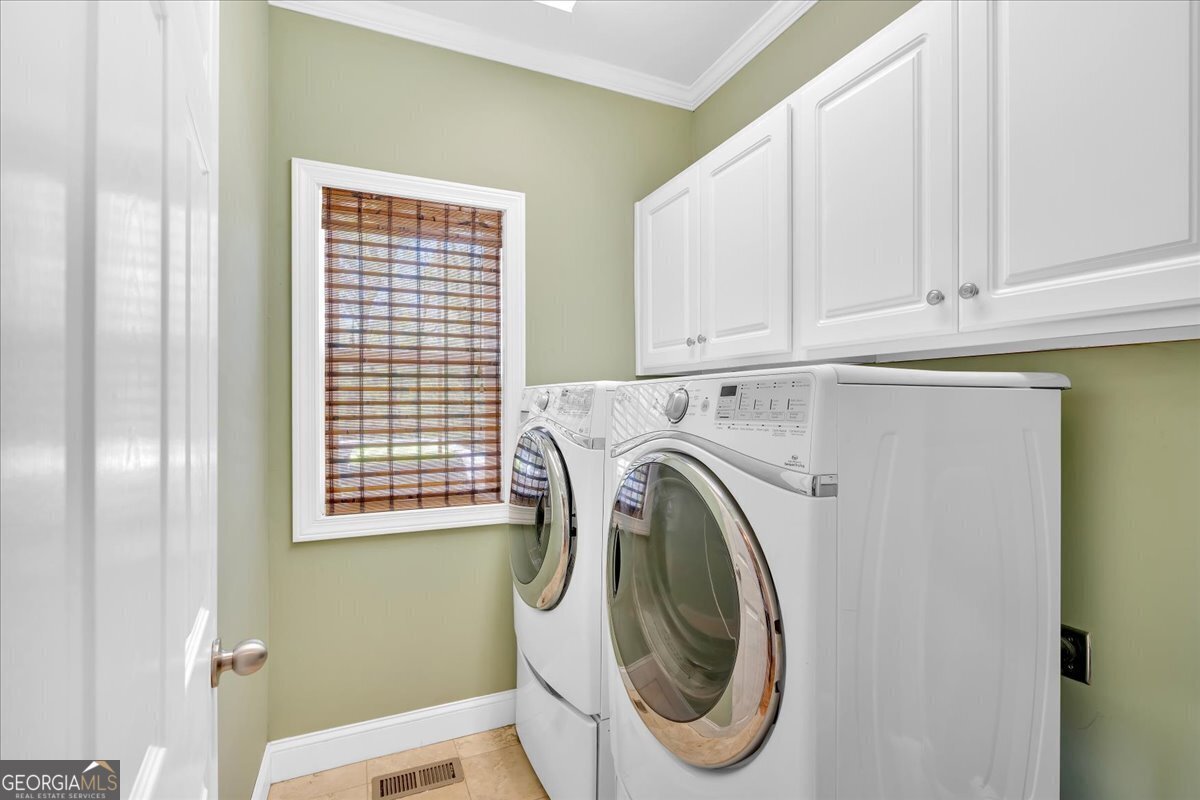 7801 Windswept Way Douglasville - 23
