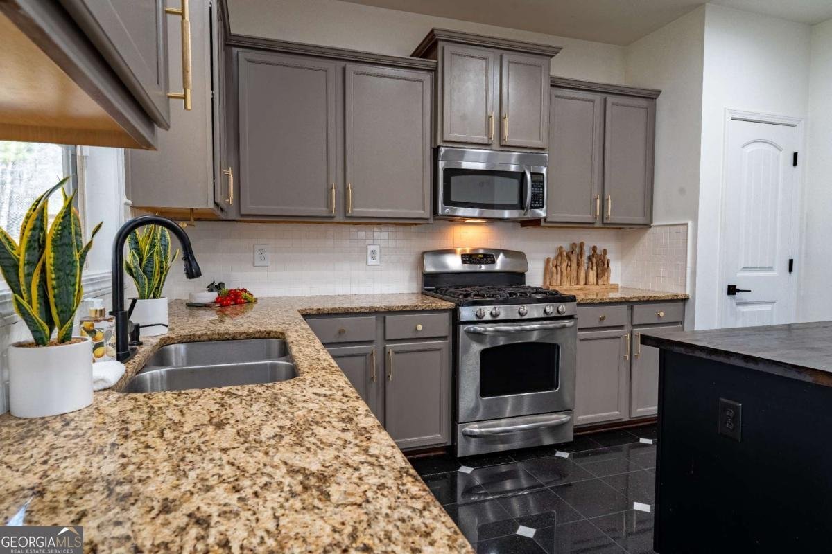 3482 Willow Meadow Lane Douglasville - 31