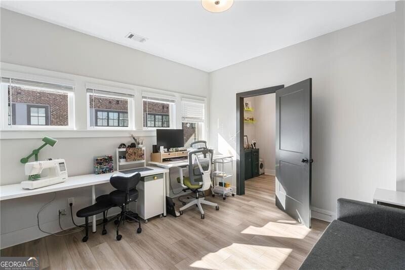 611 King Arnold Street Atlanta - 24