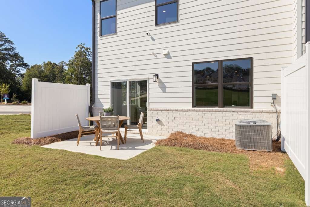 1002 Sutherland Lane Lawrenceville - 30