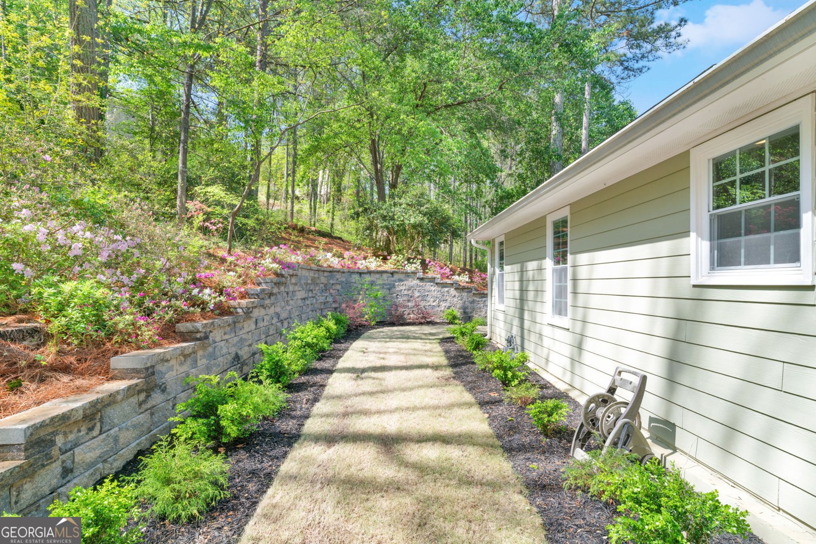 1819 Yorkshire Drive Woodstock - 36