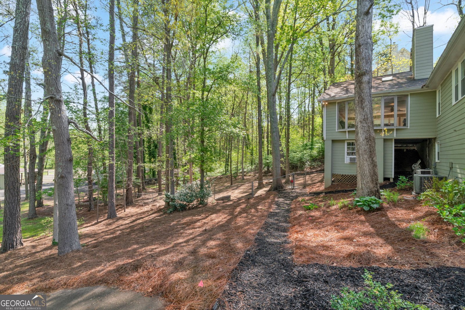 1819 Yorkshire Drive Woodstock - 40