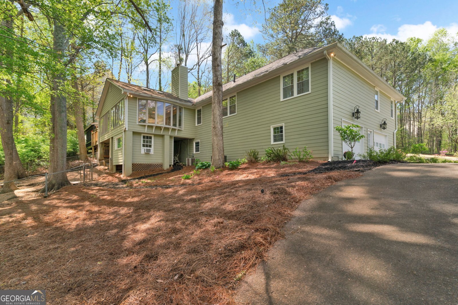 1819 Yorkshire Drive Woodstock - 47
