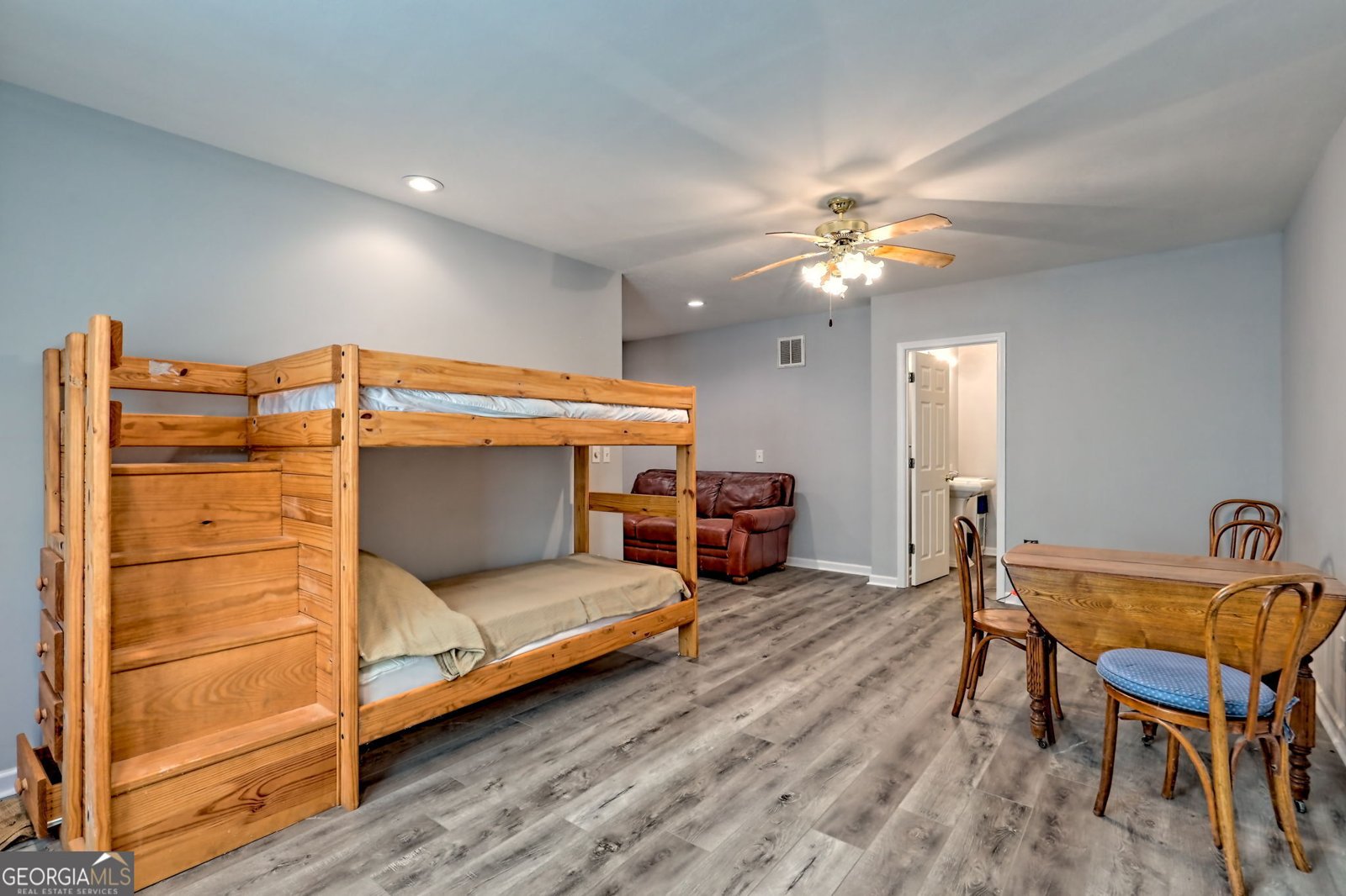 2537 Hunter Road Hiawassee - 37