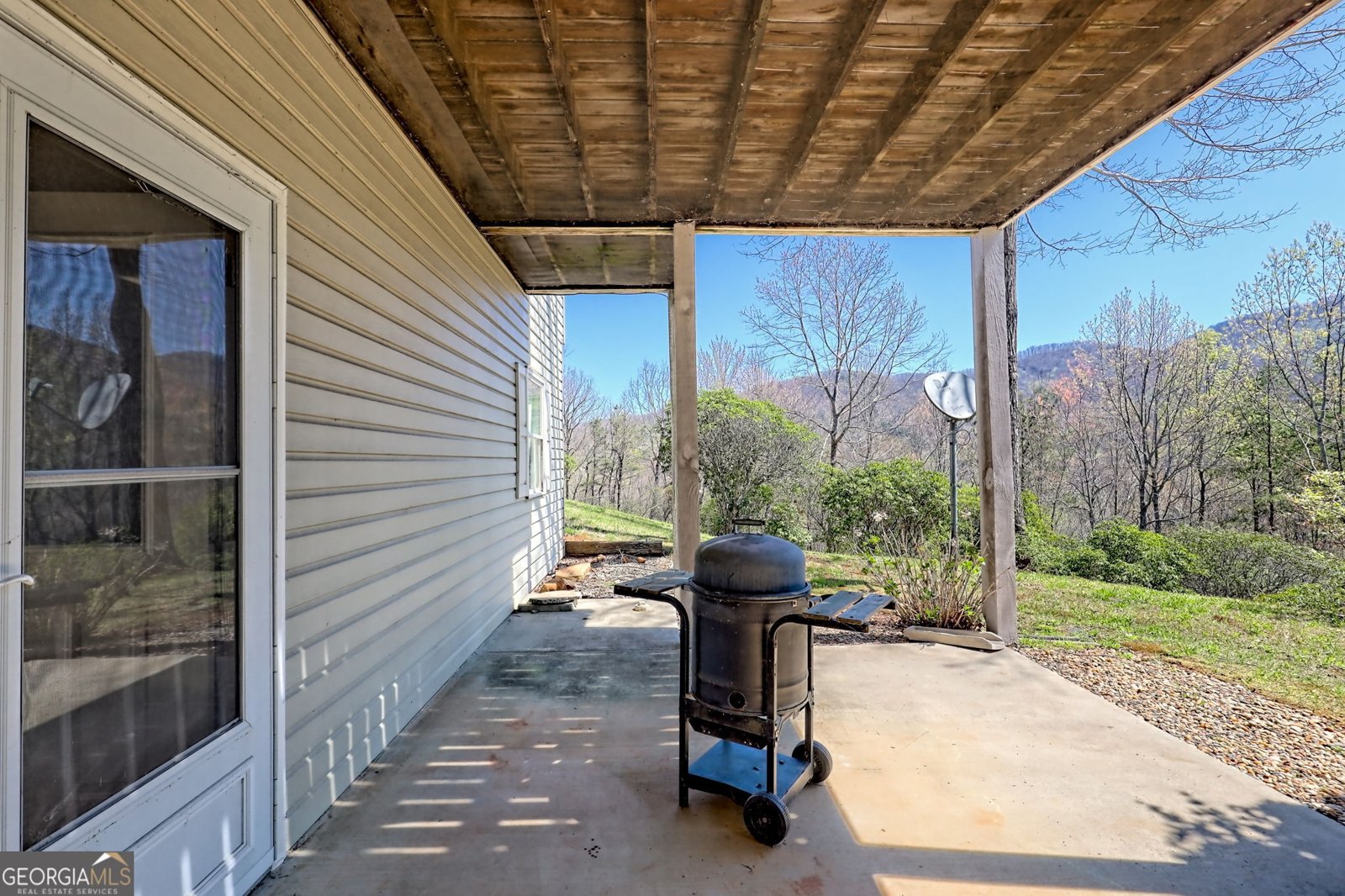 2537 Hunter Road Hiawassee - 44