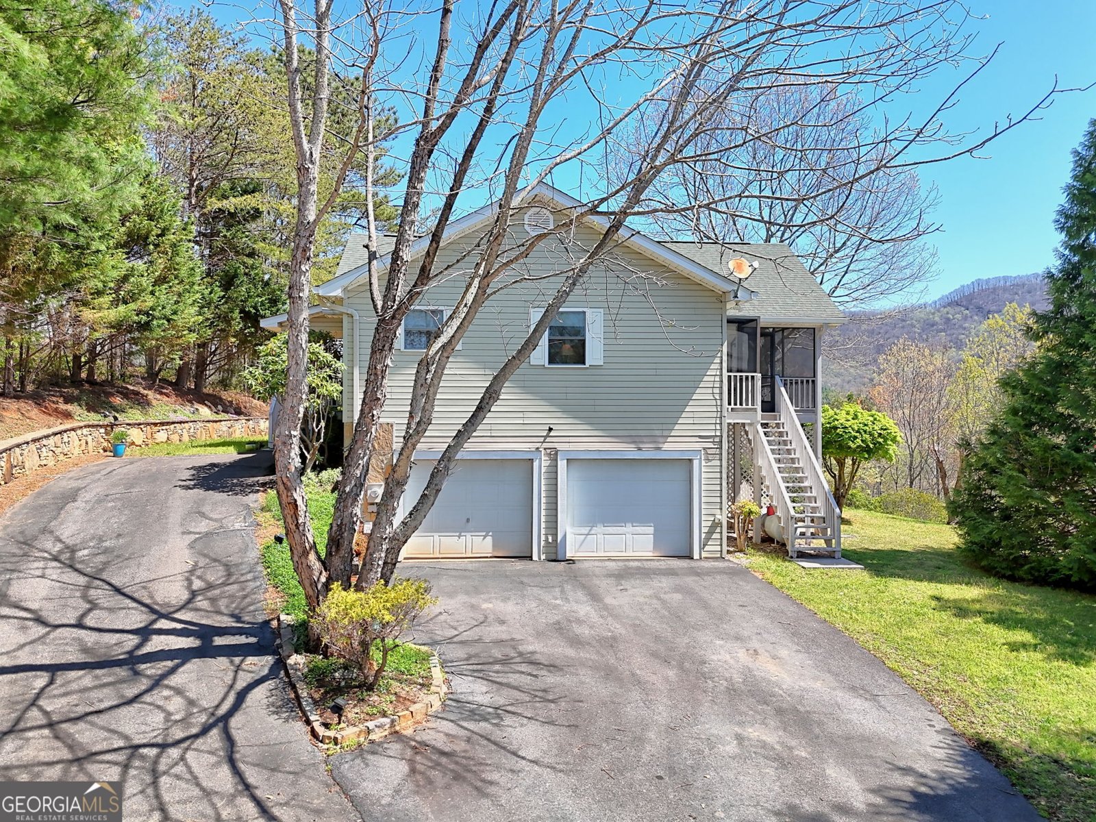 2537 Hunter Road Hiawassee - 59
