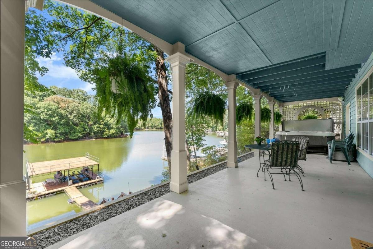 9930 Misty Cove Lane Gainesville - 29