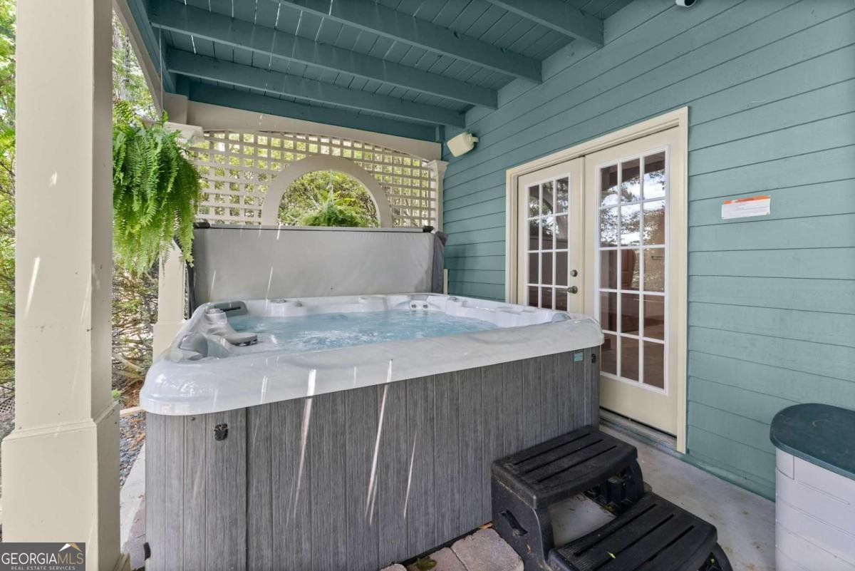9930 Misty Cove Lane Gainesville - 30