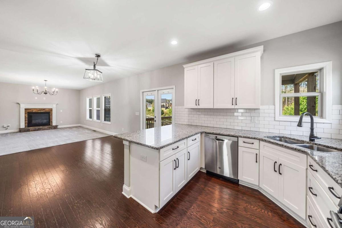 399 Cobblestone Trail Dallas - 13