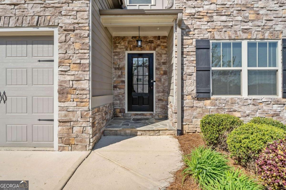 399 Cobblestone Trail Dallas - 2