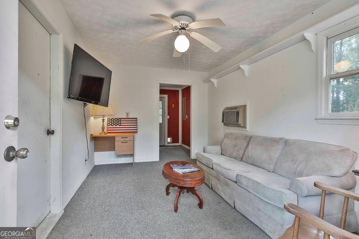 201 Maple Drive Hogansville - 60