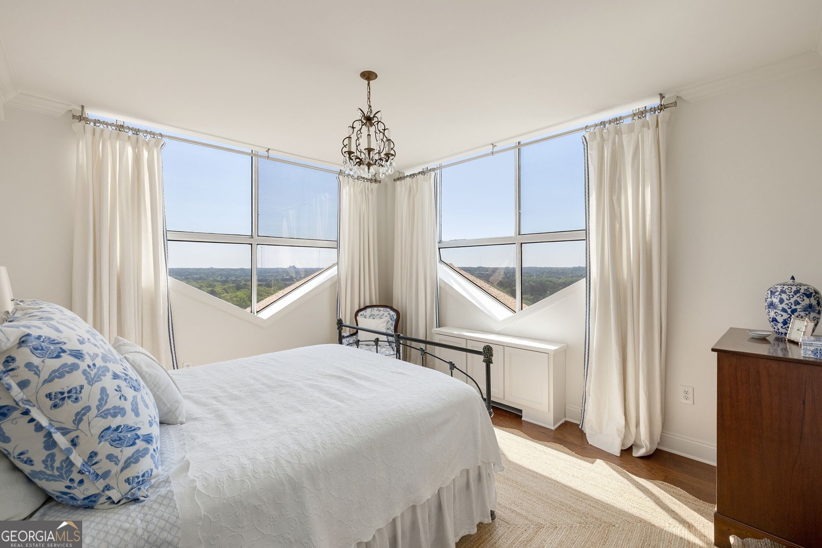 2479 Peachtree Road Atlanta - 24