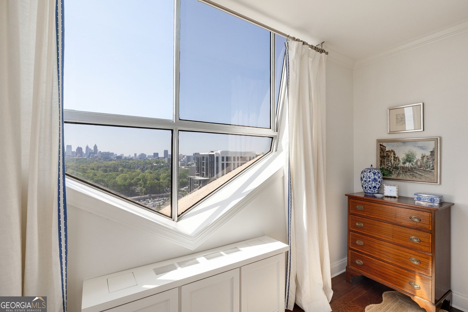 2479 Peachtree Road Atlanta - 25
