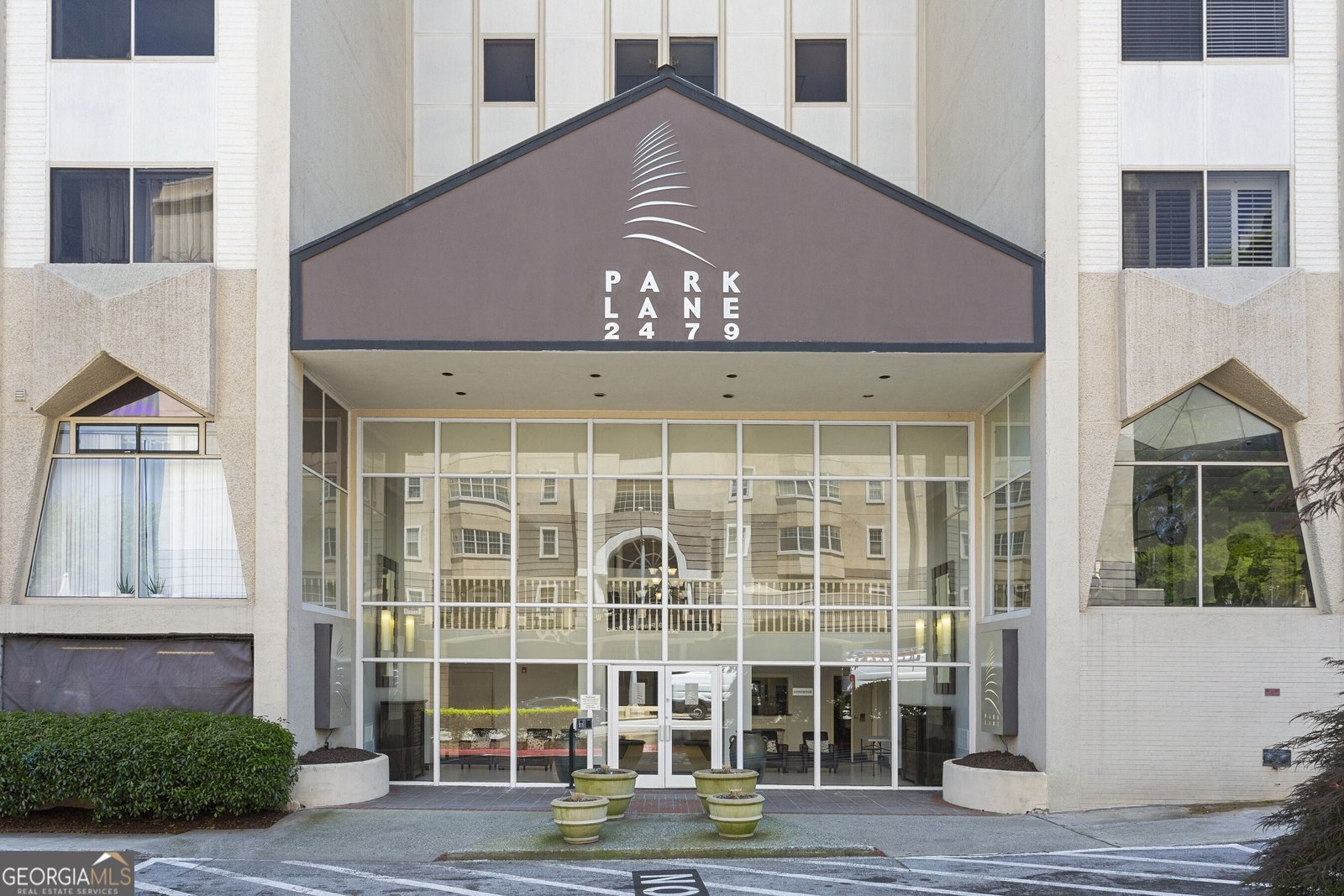 2479 Peachtree Road Atlanta - 30