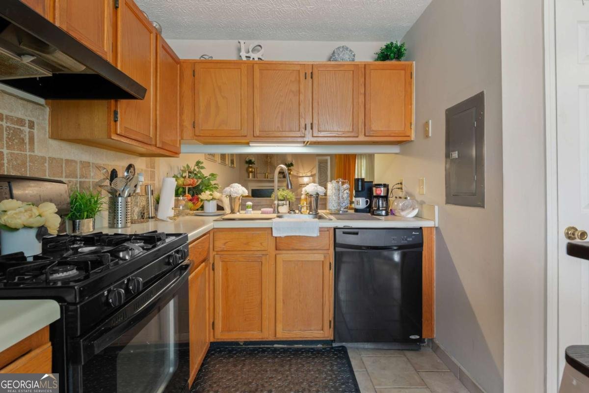 3788 Meadow Creek Drive Peachtree Corners - 6